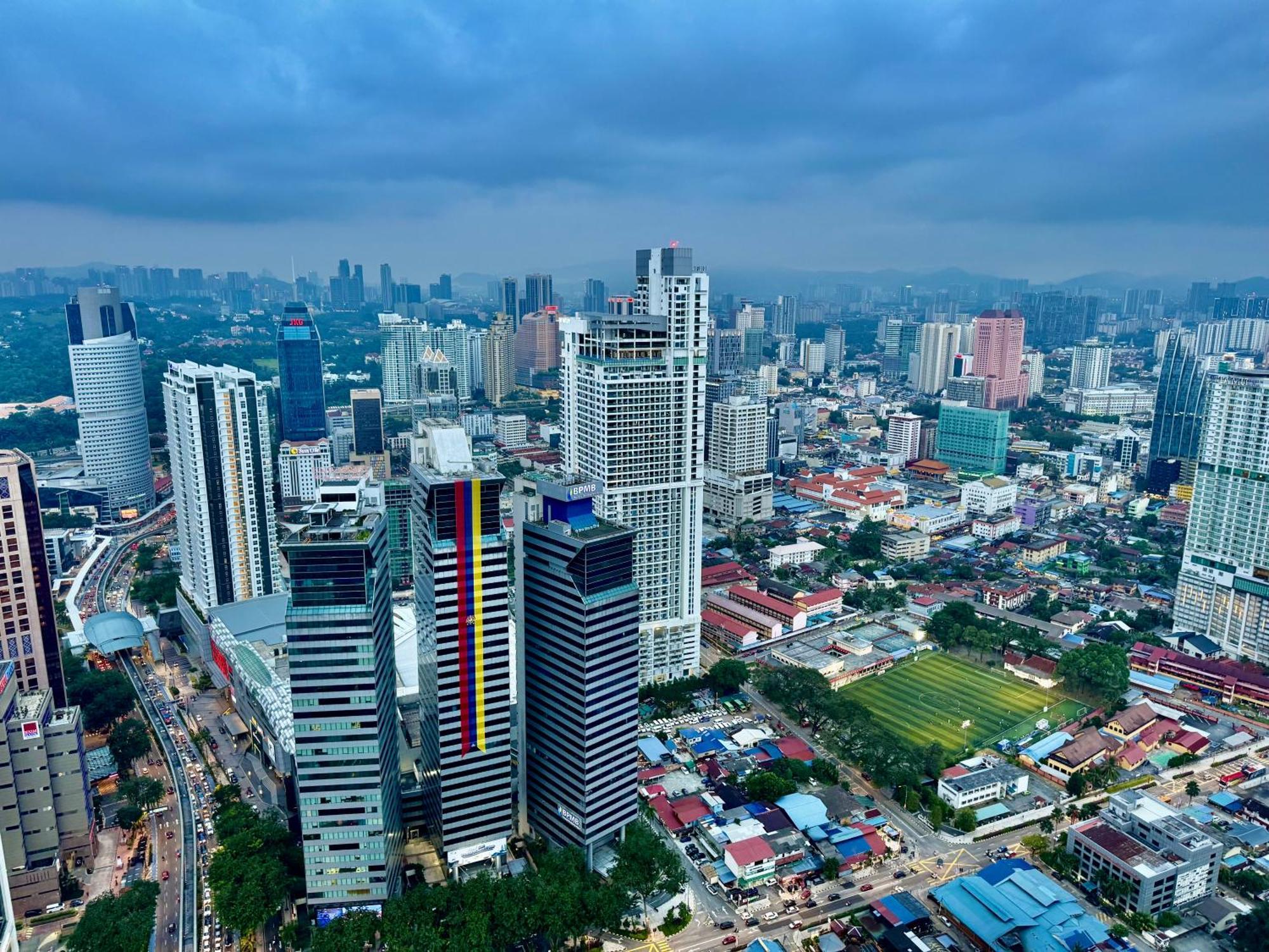 Platinum By Luxury Suites Kuala Lumpur Exterior photo